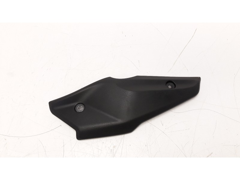 Recambio de moldura para bmw r ninet scrambler r ninet scrambler referencia OEM IAM 8558370  