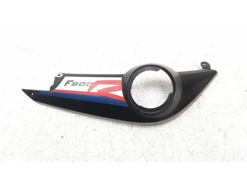 Recambio de moldura para bmw f 800 r f 800 r referencia OEM IAM 46637719389  