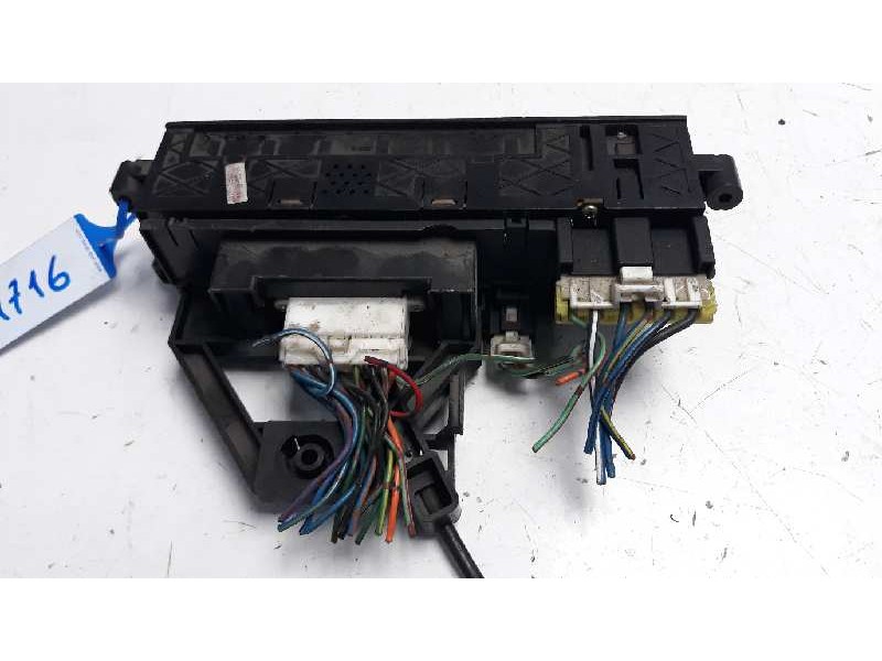 Recambio de mando calefaccion / aire acondicionado para nissan primera berl./familiar (p10/w10) referencia OEM IAM   