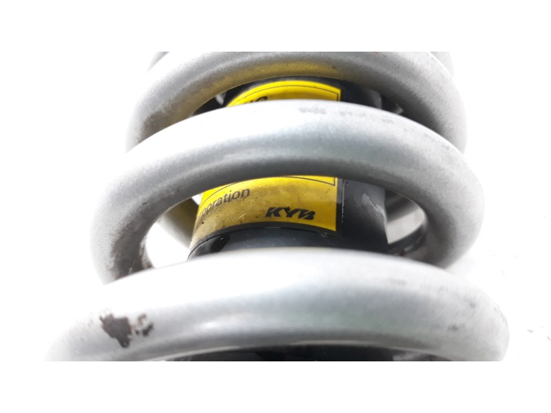 Recambio de amortiguador trasero para ducati scrambler referencia OEM IAM 36521601A  