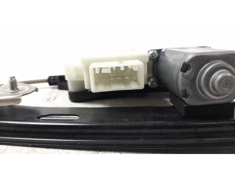 Recambio de elevalunas trasero izquierdo para volkswagen passat variant (cb5) r-line referencia OEM IAM 3G9839461B  