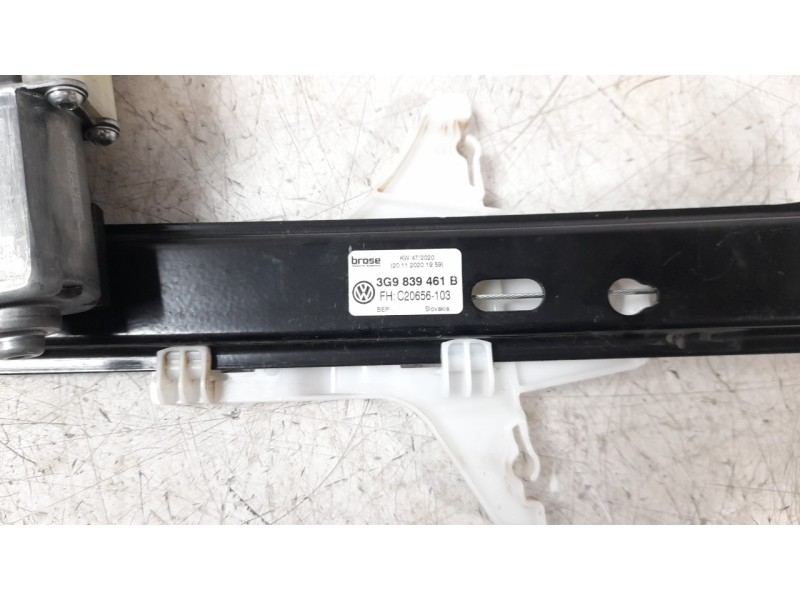Recambio de elevalunas trasero izquierdo para volkswagen passat variant (cb5) r-line referencia OEM IAM 3G9839461B  