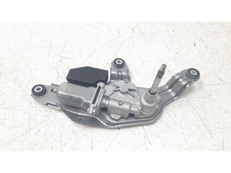 Recambio de motor limpia trasero para toyota corolla (e21) referencia OEM IAM 8513002060  