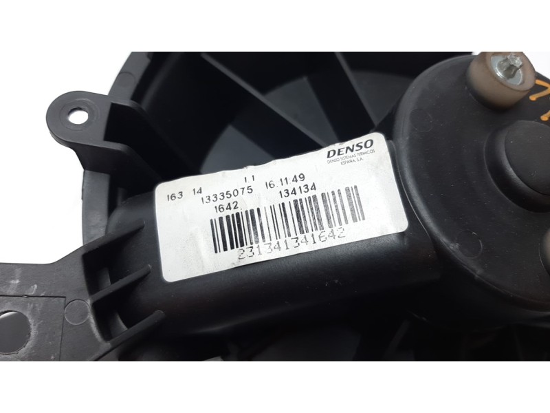Recambio de ventilador calefaccion para opel corsa d 1.2 16v lpg referencia OEM IAM 13335075 34027 VHF510047