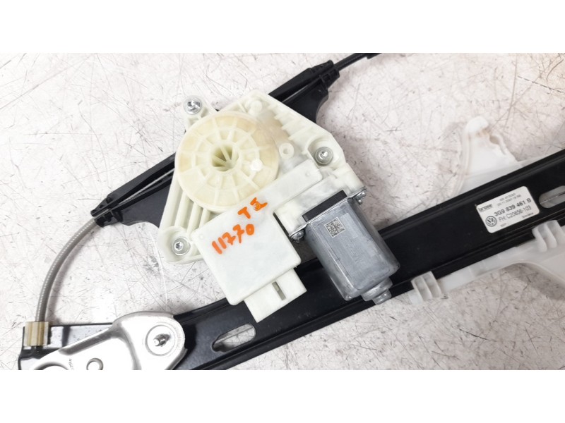 Recambio de elevalunas trasero izquierdo para volkswagen passat variant (cb5) r-line referencia OEM IAM 3G9839461B  
