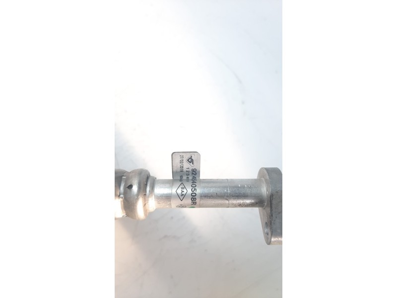 Recambio de tubos aire acondicionado para renault megane iv grandtour referencia OEM IAM 924540508R  
