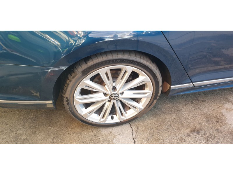 Recambio de paso rueda trasero derecho para volkswagen passat variant (cb5) r-line referencia OEM IAM 3G0810972H  