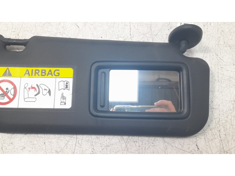 Recambio de parasol derecho para toyota corolla (e21) referencia OEM IAM 7431002L70C0  
