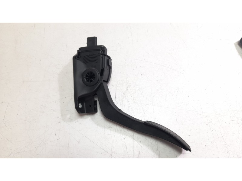 Recambio de potenciometro pedal para ford ka+ 1.2 ti-vct cat referencia OEM IAM E3B19F836A3A  