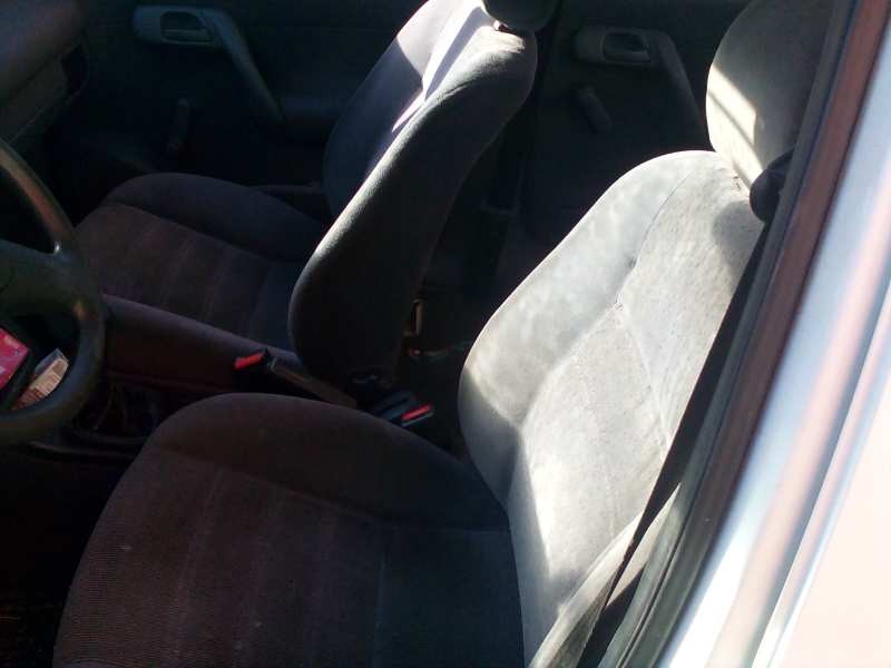 skoda felicia berlina ( 791) del año 1995