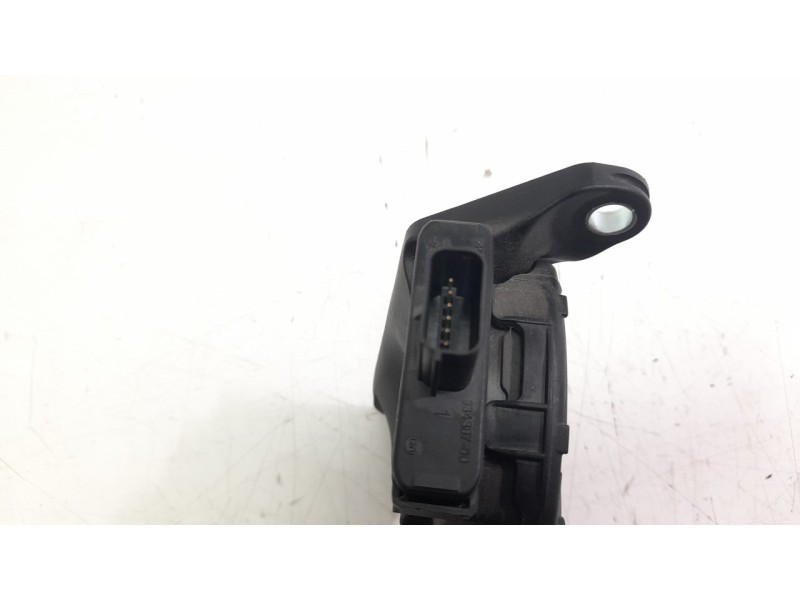 Recambio de potenciometro pedal para ford ka+ 1.2 ti-vct cat referencia OEM IAM E3B19F836A3A  