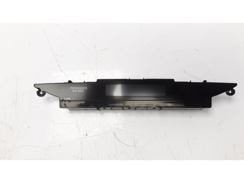 Recambio de pantalla multifuncion para kia cee´d 1.6 crdi cat referencia OEM IAM 94510A2000WK  