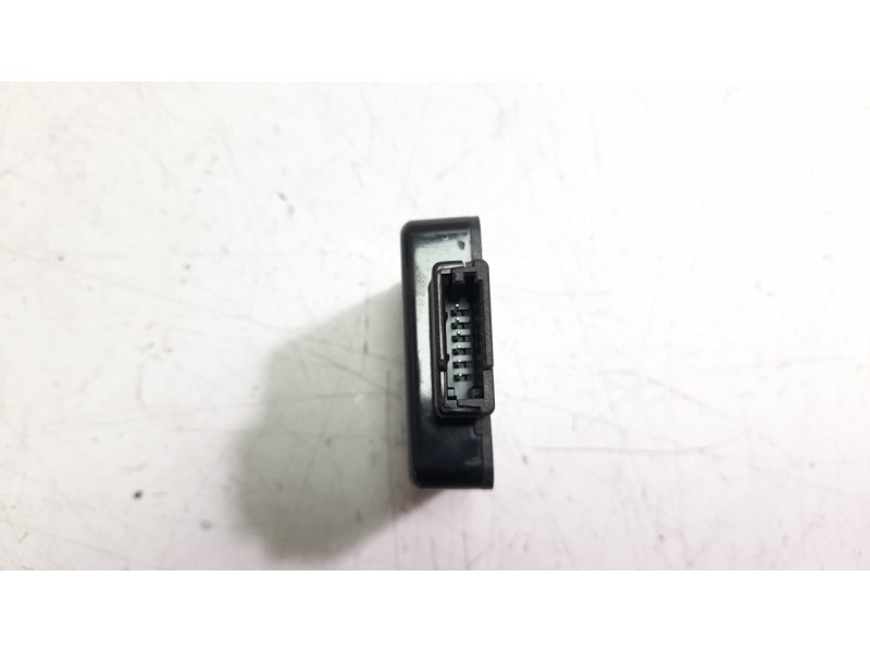 Recambio de modulo electronico para ford ka+ 1.2 ti-vct cat referencia OEM IAM DE8T19H463CC  