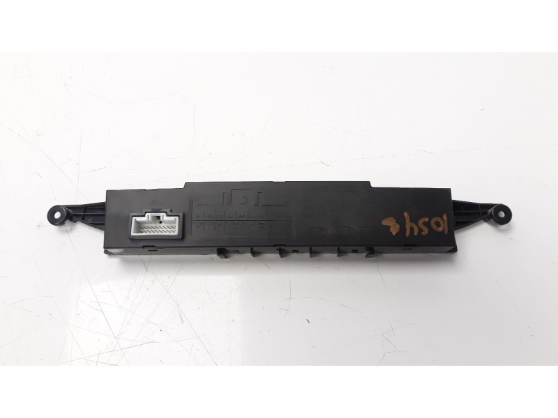 Recambio de pantalla multifuncion para kia cee´d 1.6 crdi cat referencia OEM IAM 94510A2000WK  