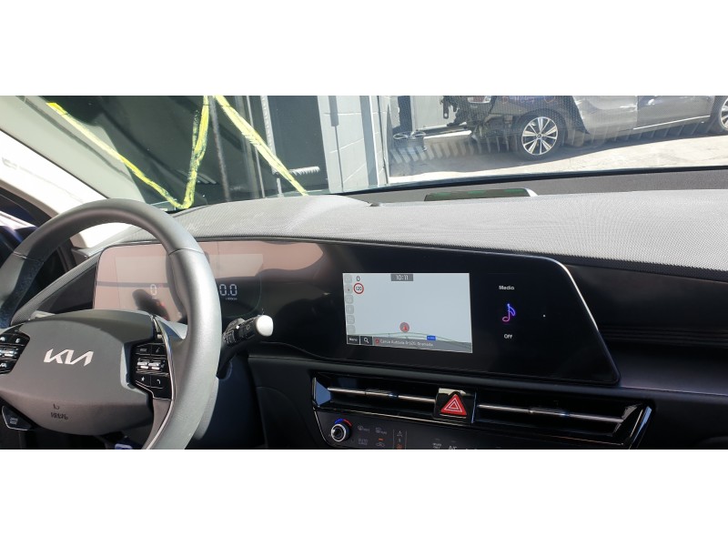 Recambio de cuadro instrumentos para kia niro referencia OEM IAM 94001AT120  
