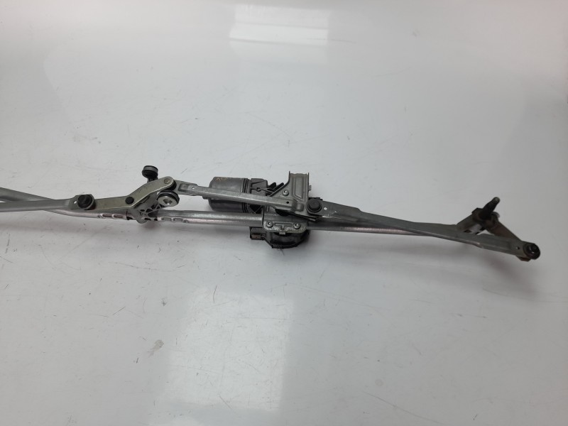Recambio de motor limpia delantero para peugeot 308 sw envy referencia OEM IAM 9684806680  