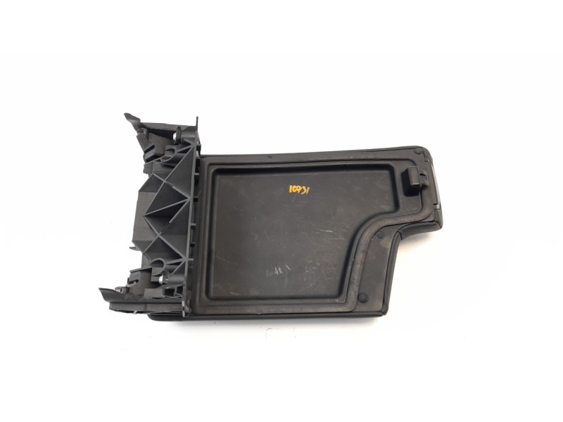 Recambio de apoyabrazos central para bmw serie 3 coupe (e92) 3.0 cat (n52) referencia OEM IAM 7137552  