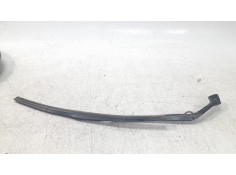 BRAZO LIMPIA DELANTERO IZQUIERDO 8250A776 