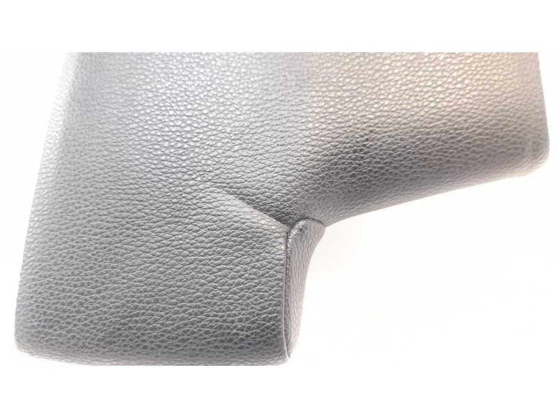 Recambio de apoyabrazos central para bmw serie 3 coupe (e92) 3.0 cat (n52) referencia OEM IAM 7137552  