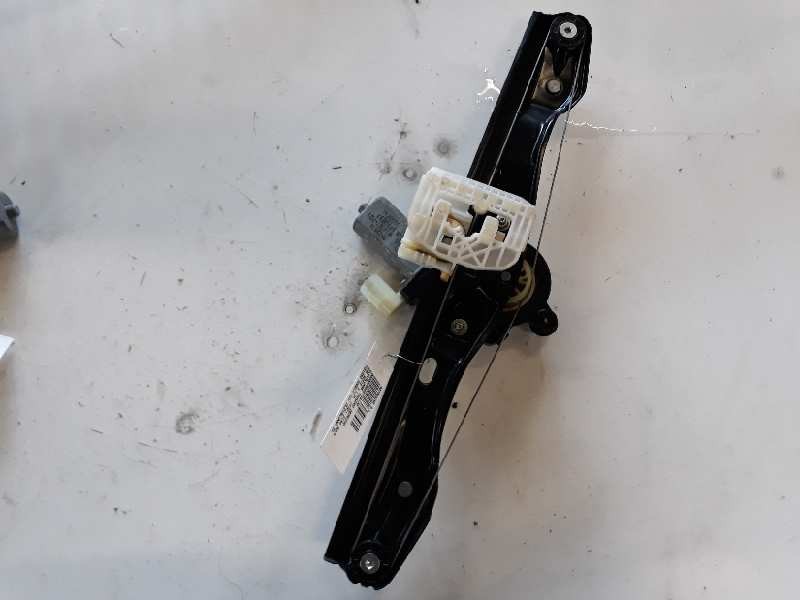 Recambio de elevalunas trasero derecho para bmw serie 3 lim. (f30) 318d advantage referencia OEM IAM 7351050 106063320 