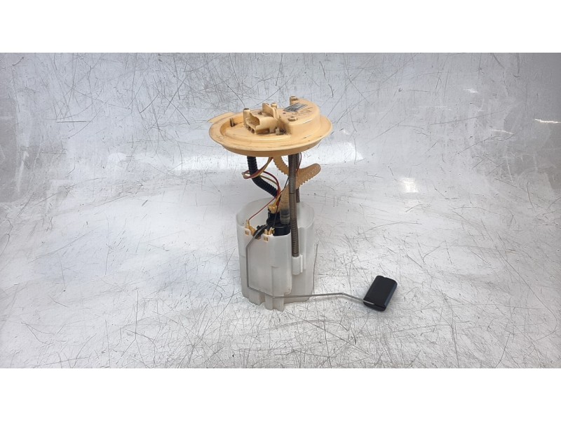 Recambio de bomba combustible para jeep compass ii 1.6 m-jet cat referencia OEM IAM 580203000  