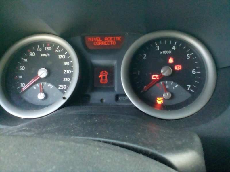 renault megane ii classic berlina del año 2004