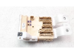 CAJA RELES / FUSIBLES 8273078011 8273078011 