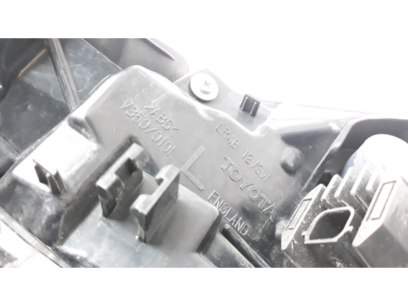 Recambio de piloto trasero izquierdo para toyota corolla (e21) referencia OEM IAM V350010L  