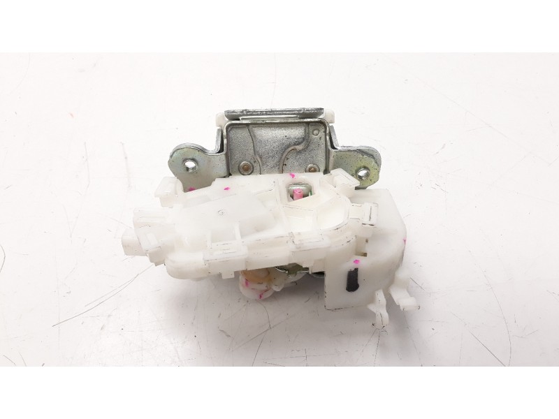 Recambio de cerradura maletero / porton para mitsubishi space star (a00) 1.2 referencia OEM IAM   