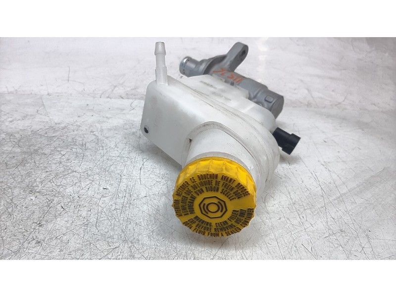 Recambio de bomba freno para jeep compass ii 1.6 m-jet cat referencia OEM IAM 68347156AD  