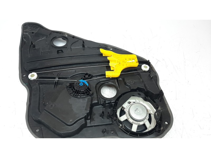 Recambio de elevalunas trasero izquierdo para kia niro referencia OEM IAM 83470AT000  