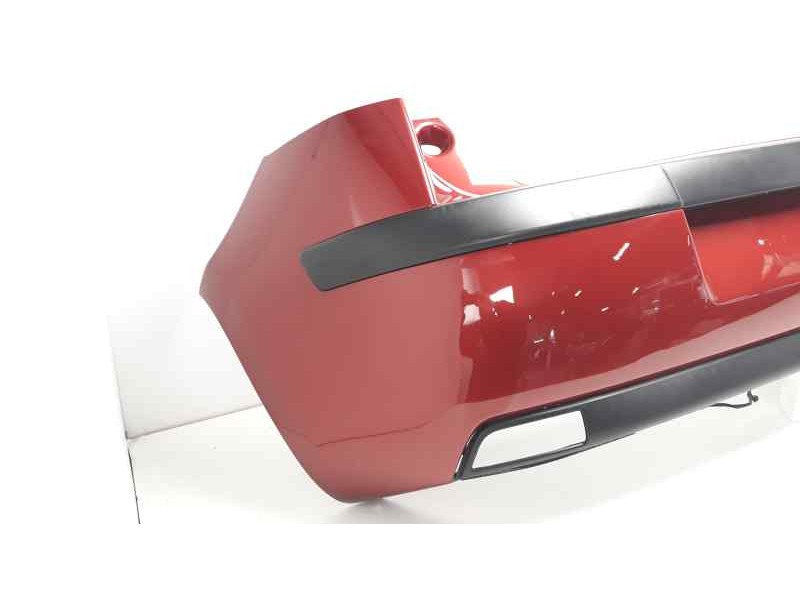 Recambio de paragolpes trasero para citroen c4 berlina collection referencia OEM IAM 7013W0 107073113 
