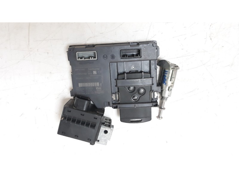 Recambio de conmutador de arranque para renault captur 0.9 energy referencia OEM IAM 251534917R 487004399R 