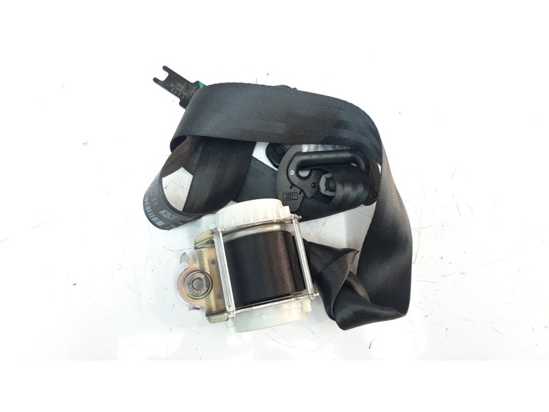 Recambio de cinturon seguridad trasero derecho para peugeot 308 1.6 blue-hdi fap referencia OEM IAM 16115841XX  