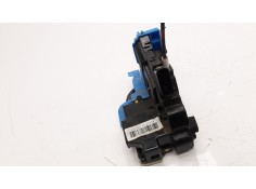 Recambio de cerradura puerta trasera derecha para kia cee´d 1.6 crdi cat referencia OEM IAM 81420A2100   2