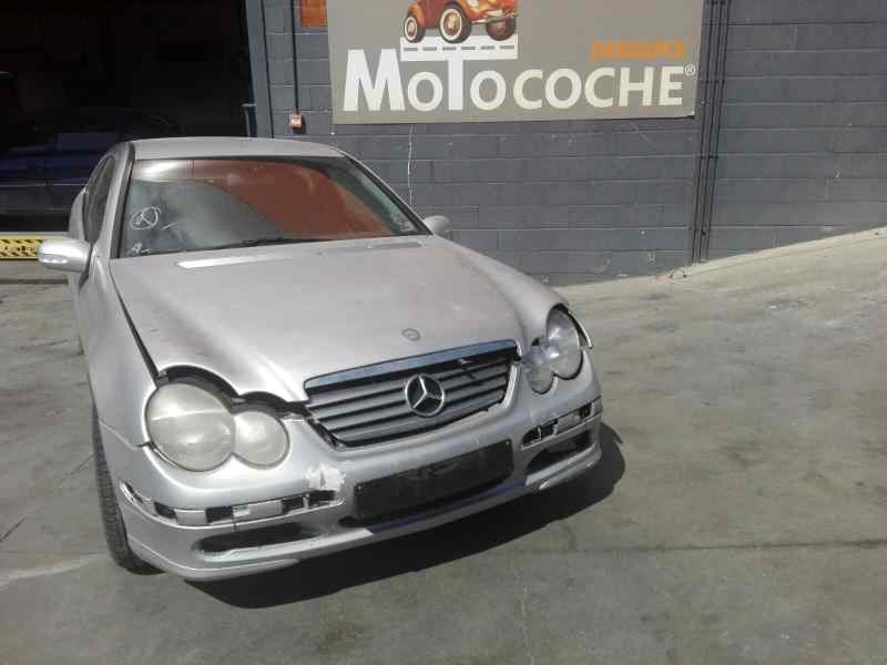 mercedes-benz clase c (w203) sportcoupe del año 2002