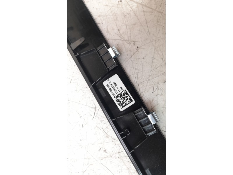 Recambio de moldura para volkswagen passat variant (cb5) r-line referencia OEM IAM 3G8858069  