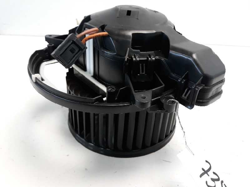 Recambio de ventilador calefaccion para bmw serie 3 lim. (f30) 318d advantage referencia OEM IAM T958225 T921557 1066736