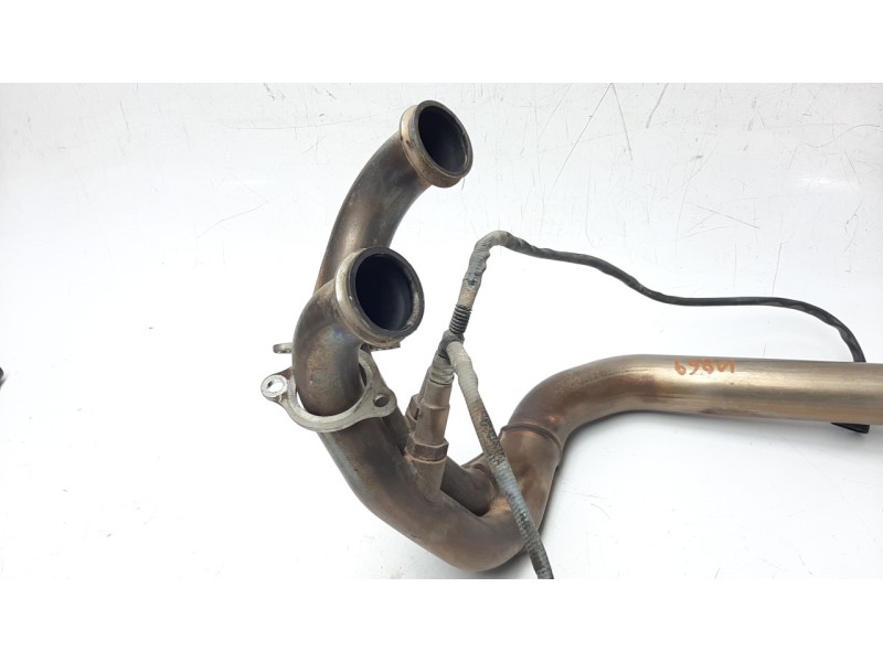 Recambio de colector escape para ktm 790 adventure referencia OEM IAM 64105007100  