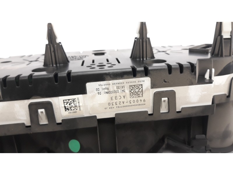 Recambio de cuadro instrumentos para kia cee´d 1.6 crdi cat referencia OEM IAM 94003A2330  