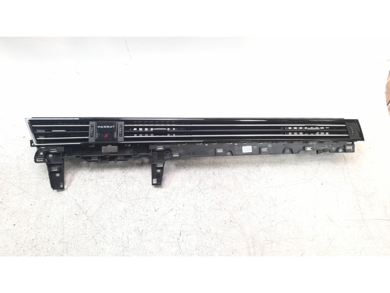 Recambio de aireador central para volkswagen passat variant (cb5) r-line referencia OEM IAM 3G1858416M041  