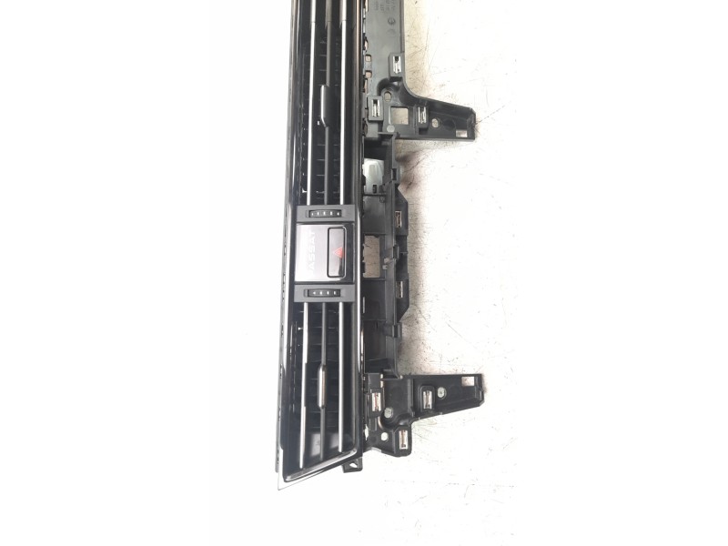 Recambio de aireador central para volkswagen passat variant (cb5) r-line referencia OEM IAM 3G1858416M041  