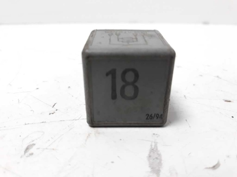 Recambio de rele para volkswagen golf iv berlina (1j1) referencia OEM IAM 191937503 4RA00351058 18