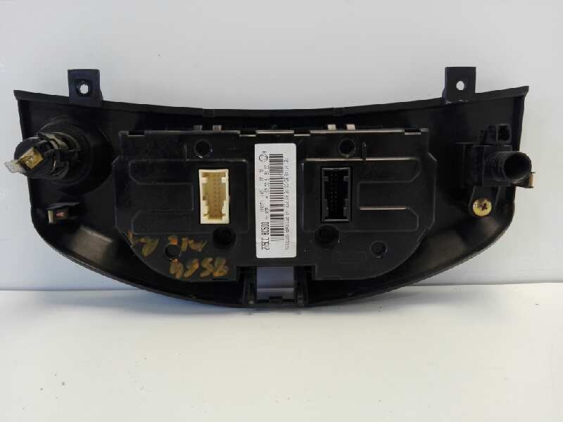 Recambio de mando climatizador para nissan micra c+c (ck12e) 1.4 cat referencia OEM IAM 27500BC500  
