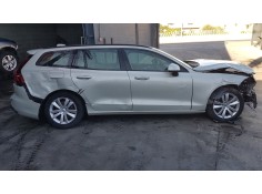 VOLVO V60 FAMILIAR
