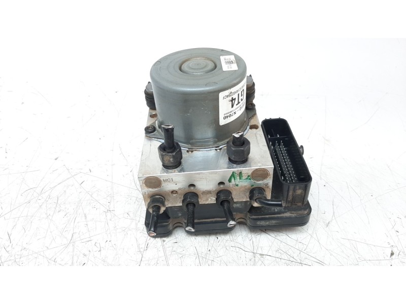 Recambio de abs para hyundai tucson referencia OEM IAM 58910N7040  