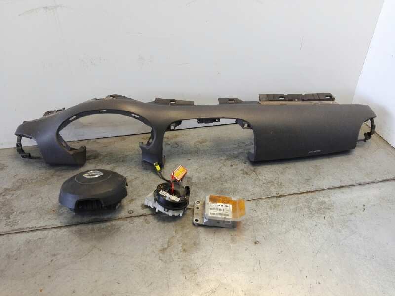 Recambio de kit airbag para nissan micra c+c (ck12e) 1.4 cat referencia OEM IAM 68101AX701  