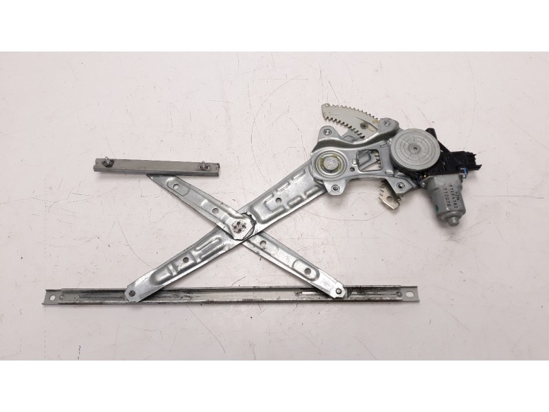 Recambio de elevalunas delantero derecho para mitsubishi space star (a00) 1.2 referencia OEM IAM 5713A382  
