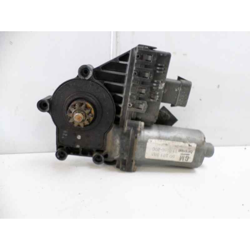 Recambio de motor elevalunas delantero izquierdo para opel astra g berlina 2.0 dti referencia OEM IAM 119950200 90521881 