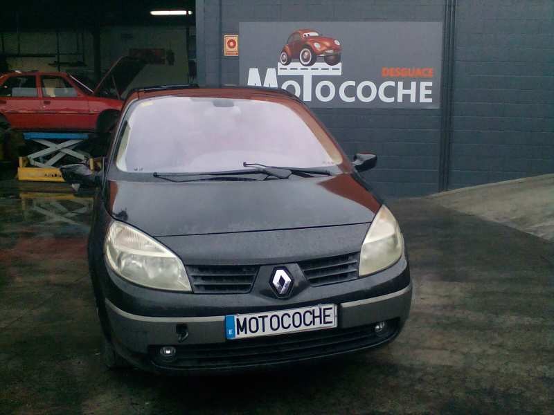 renault scenic ii del año 2004